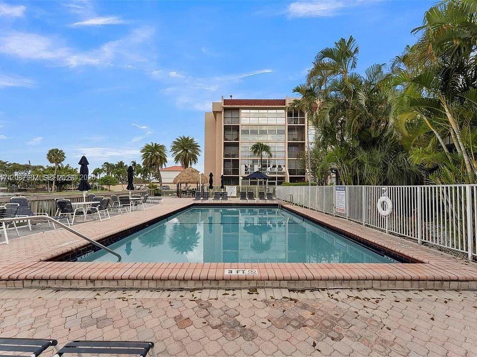 2101 Atlantic Shores Boulevard 207