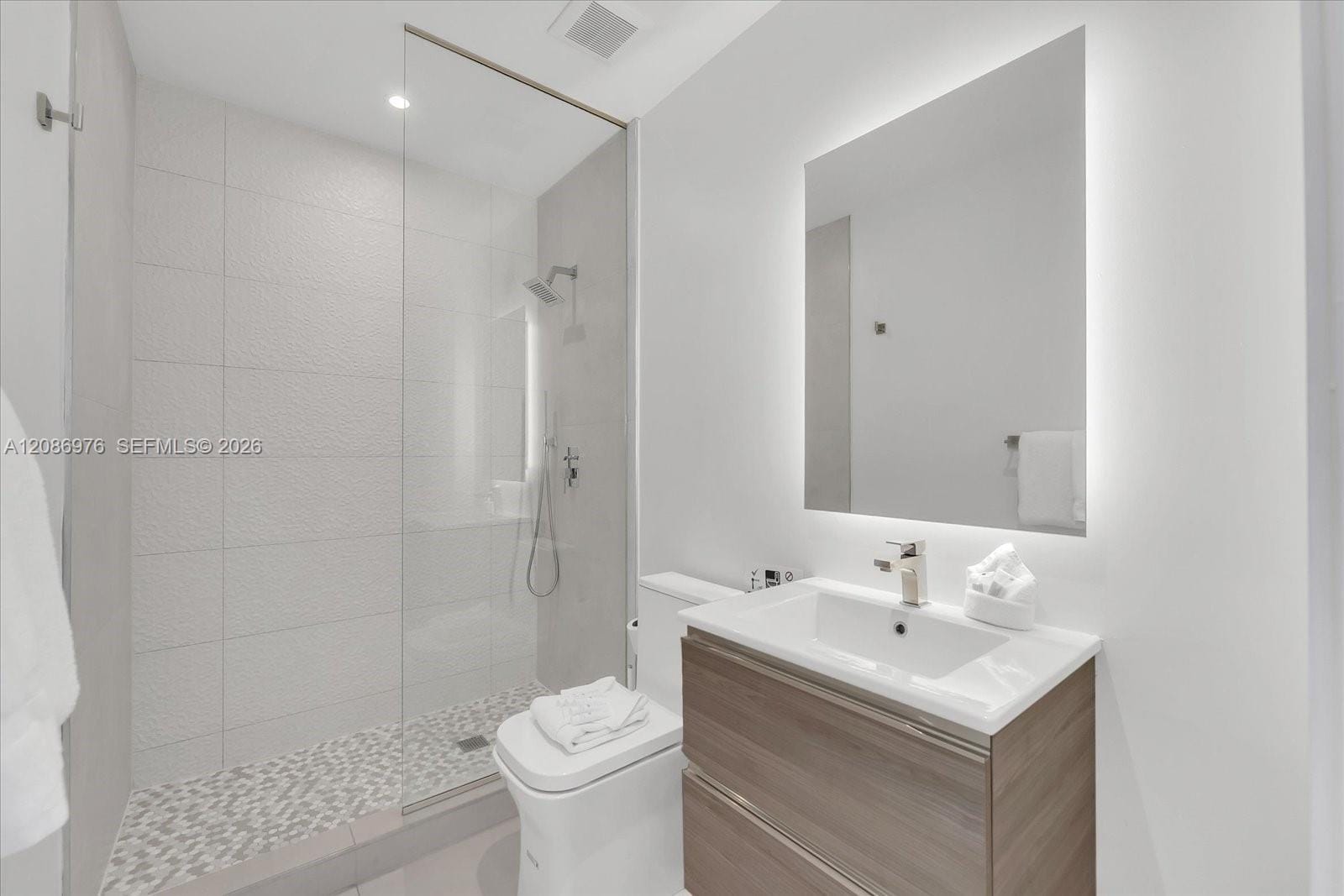 239 SW 9th Street 1603, Miami, FL 33130 photo 14