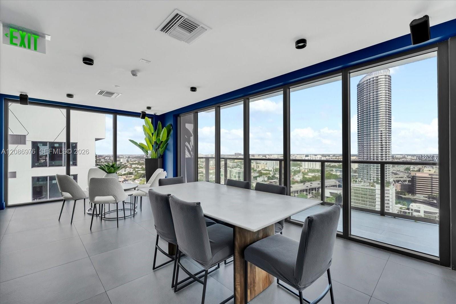 239 SW 9th Street 1603, Miami, FL 33130 photo 24