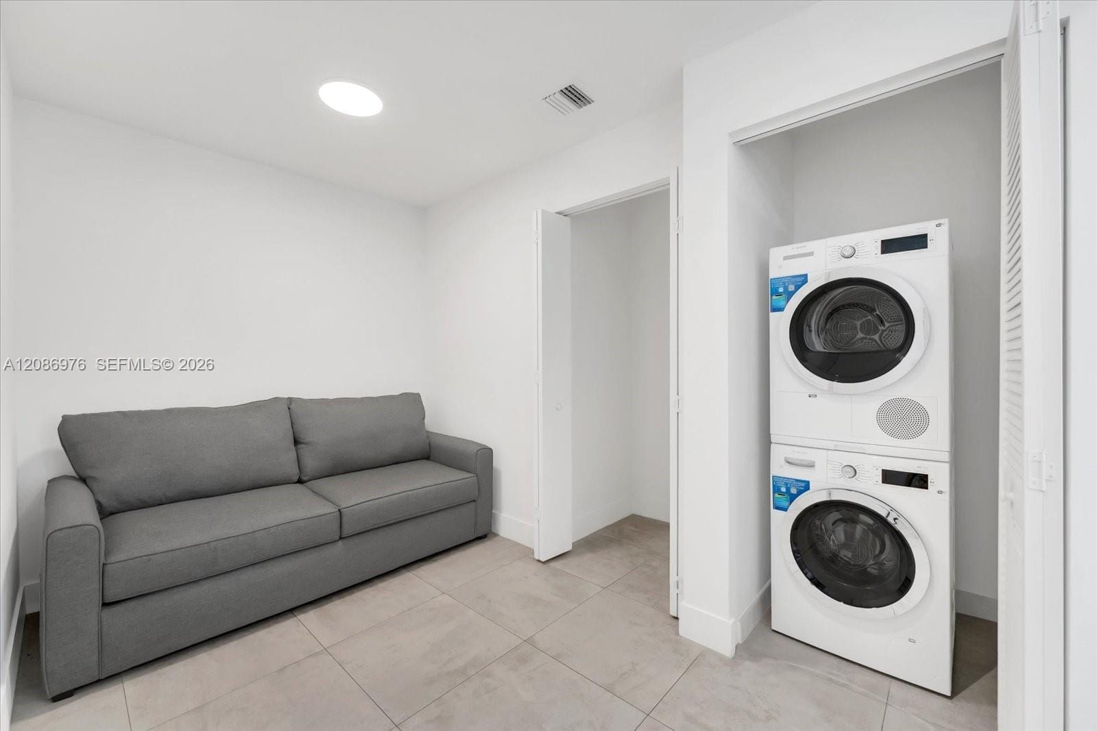 239 SW 9th Street 1603, Miami, FL 33130 photo 9