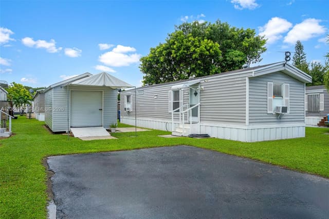 18750 SW 344 Terrace 150, Homestead, FL 33034