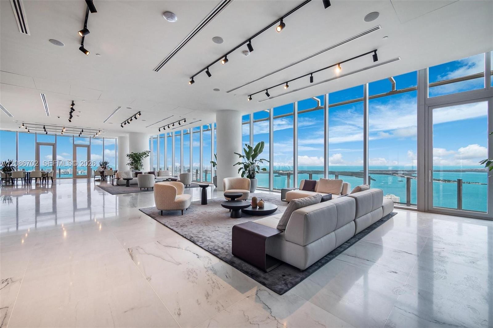 300 Biscayne Blvd Way 1106, Miami, FL 33131 photo 30