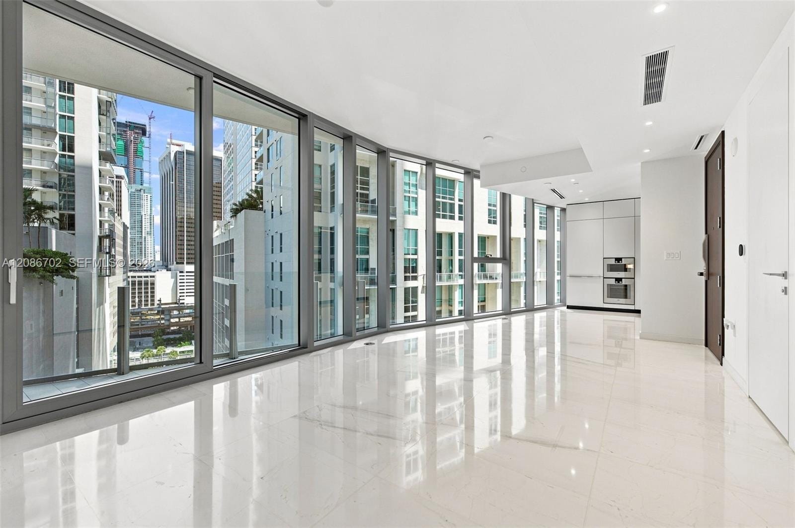 300 Biscayne Blvd Way 1106 — photo 7