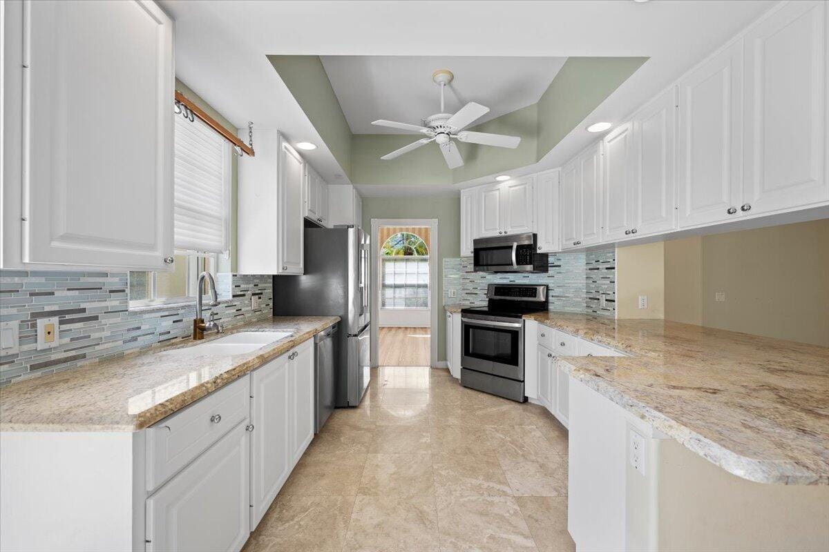 306 Aegean Road, Palm Beach Gardens, FL 33410 photo 13