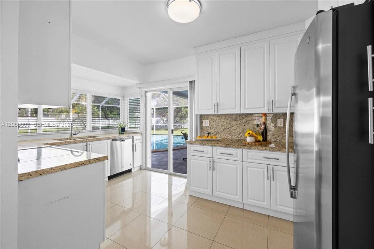 11125 SW 173rd Terrace, Miami, FL 33157 photo 6