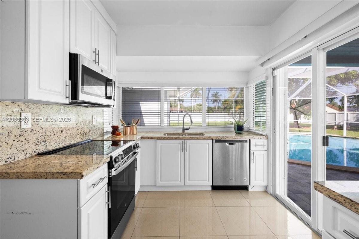 11125 SW 173rd Terrace, Miami, FL 33157 photo 10