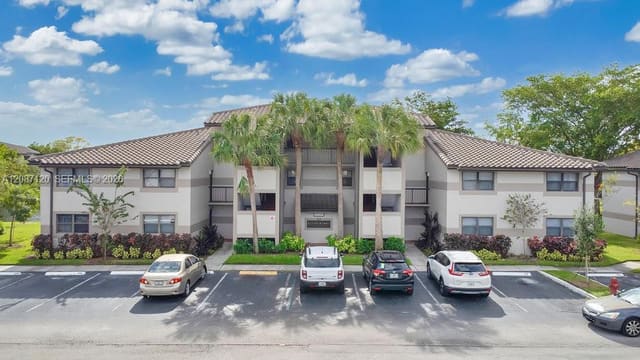 9894 Nob Hill Lane 9894, Sunrise, FL 33351
