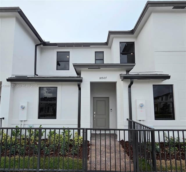 18927 SW 357 Street 18927, Miami, FL 33034