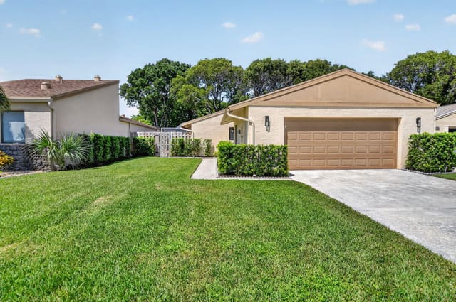 818 NW 26th Avenue, Delray Beach, FL 33445