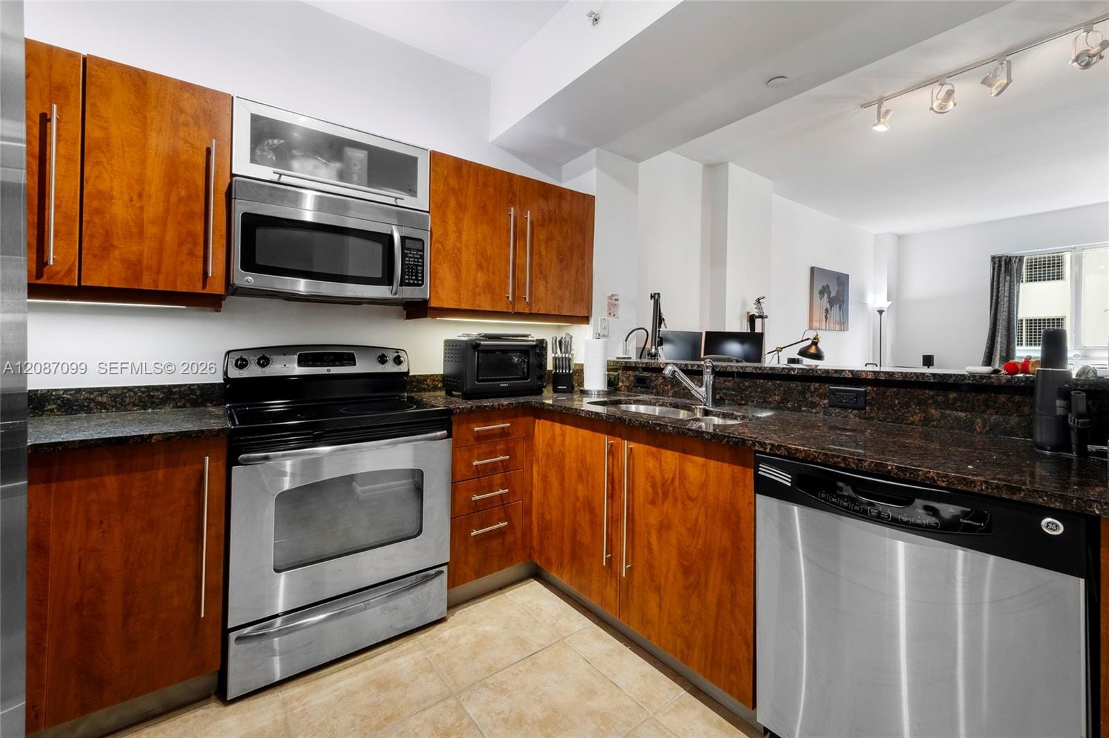 7350 SW 89th Street 411S, Miami, FL 33156 photo 3