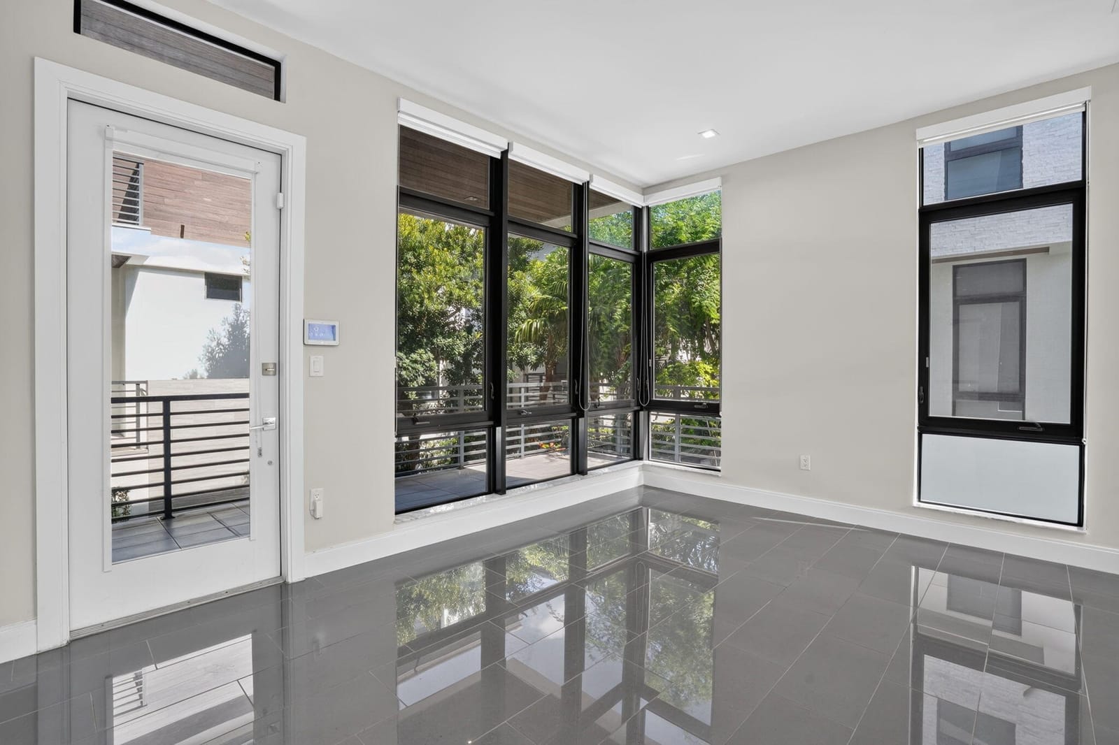 8243 NW 48th Street, Doral, FL 33166 photo 14