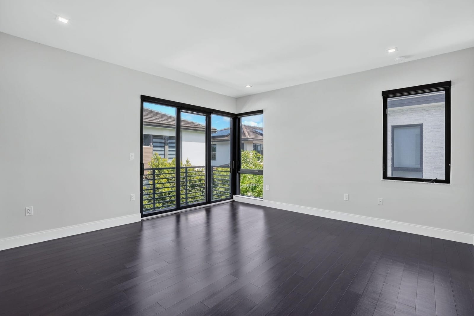 8243 NW 48th Street, Doral, FL 33166 photo 28