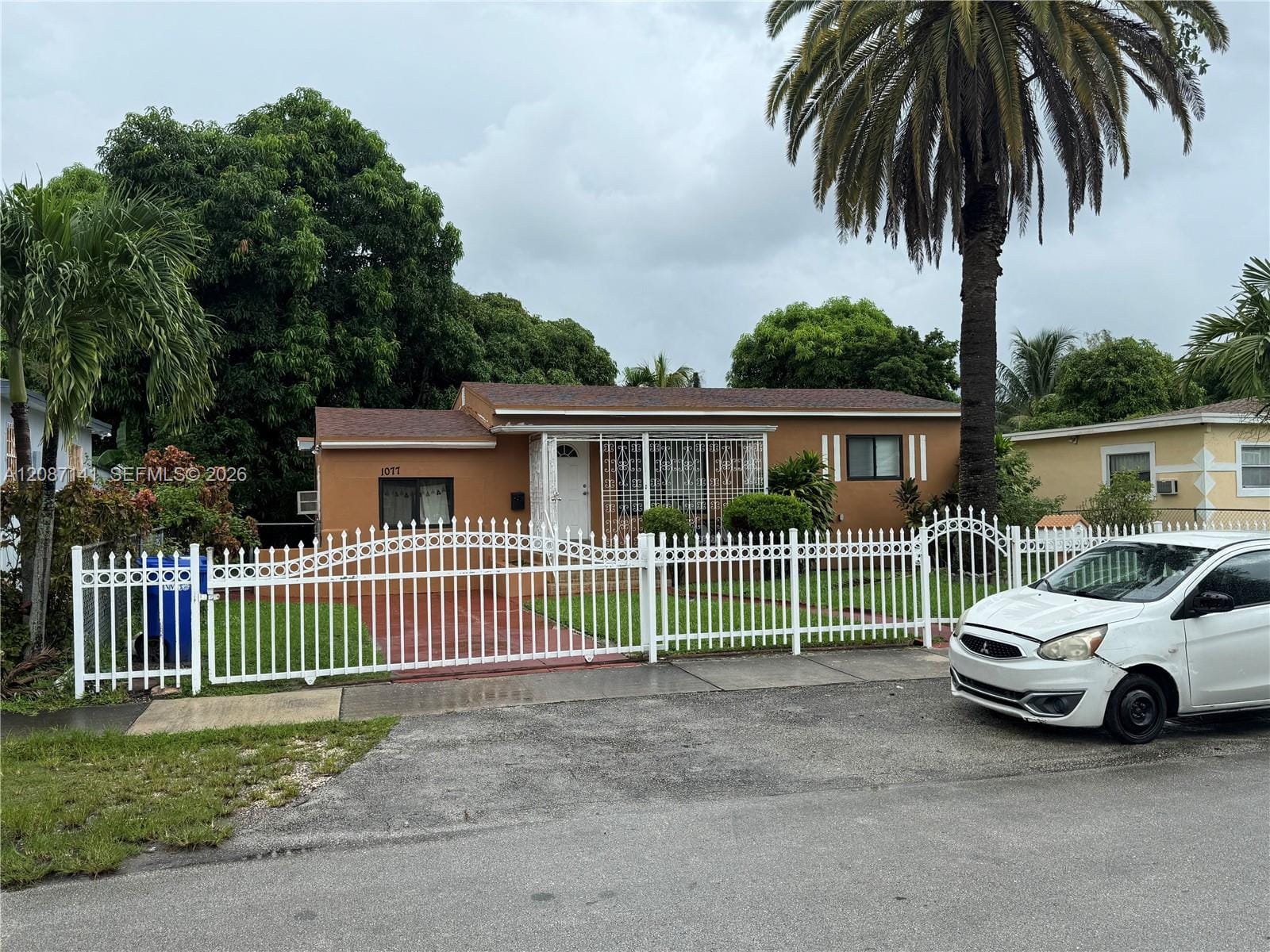 1077 NE 157th Terrace