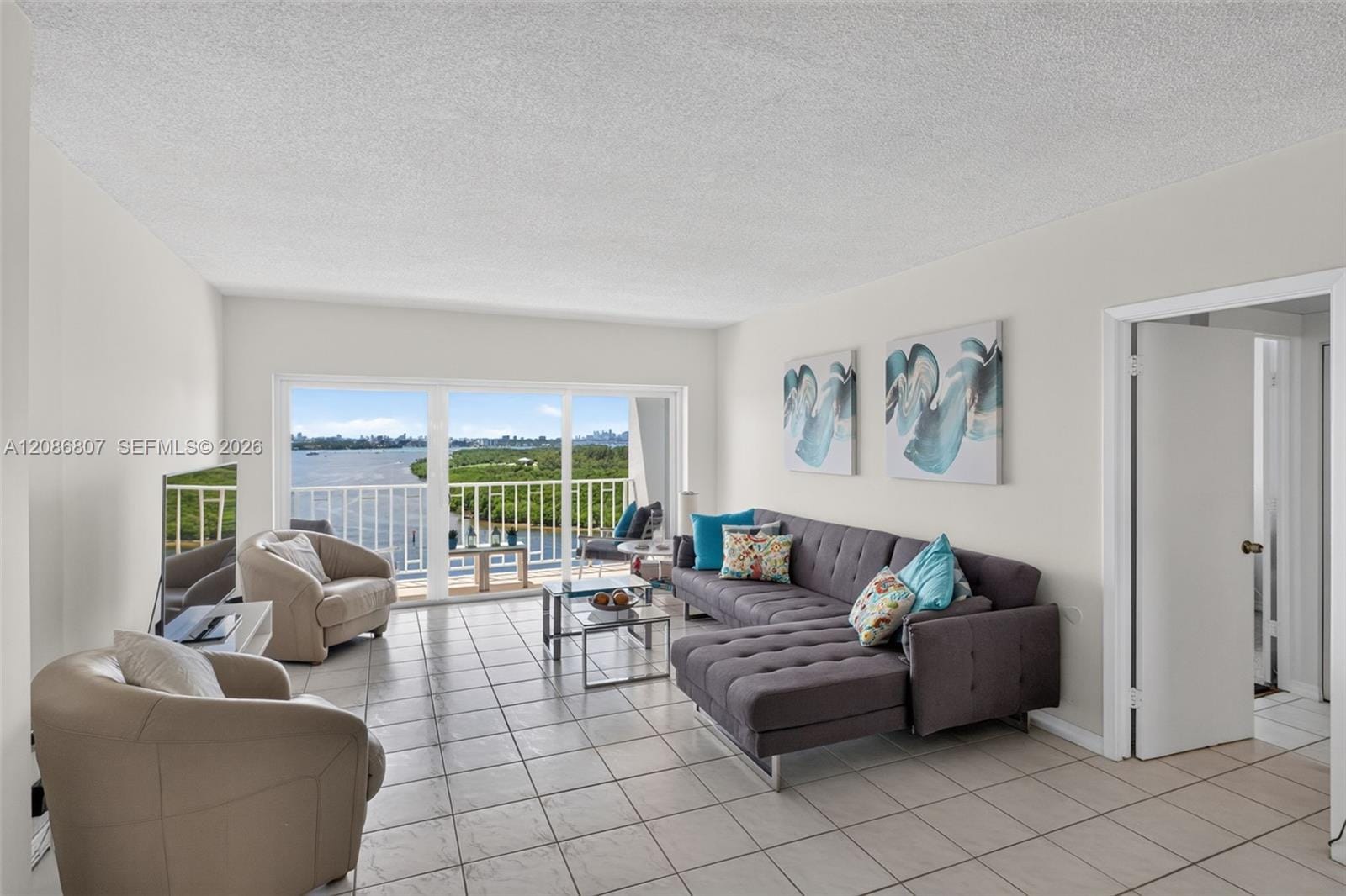 500 Bayview Drive 1420 — photo 11