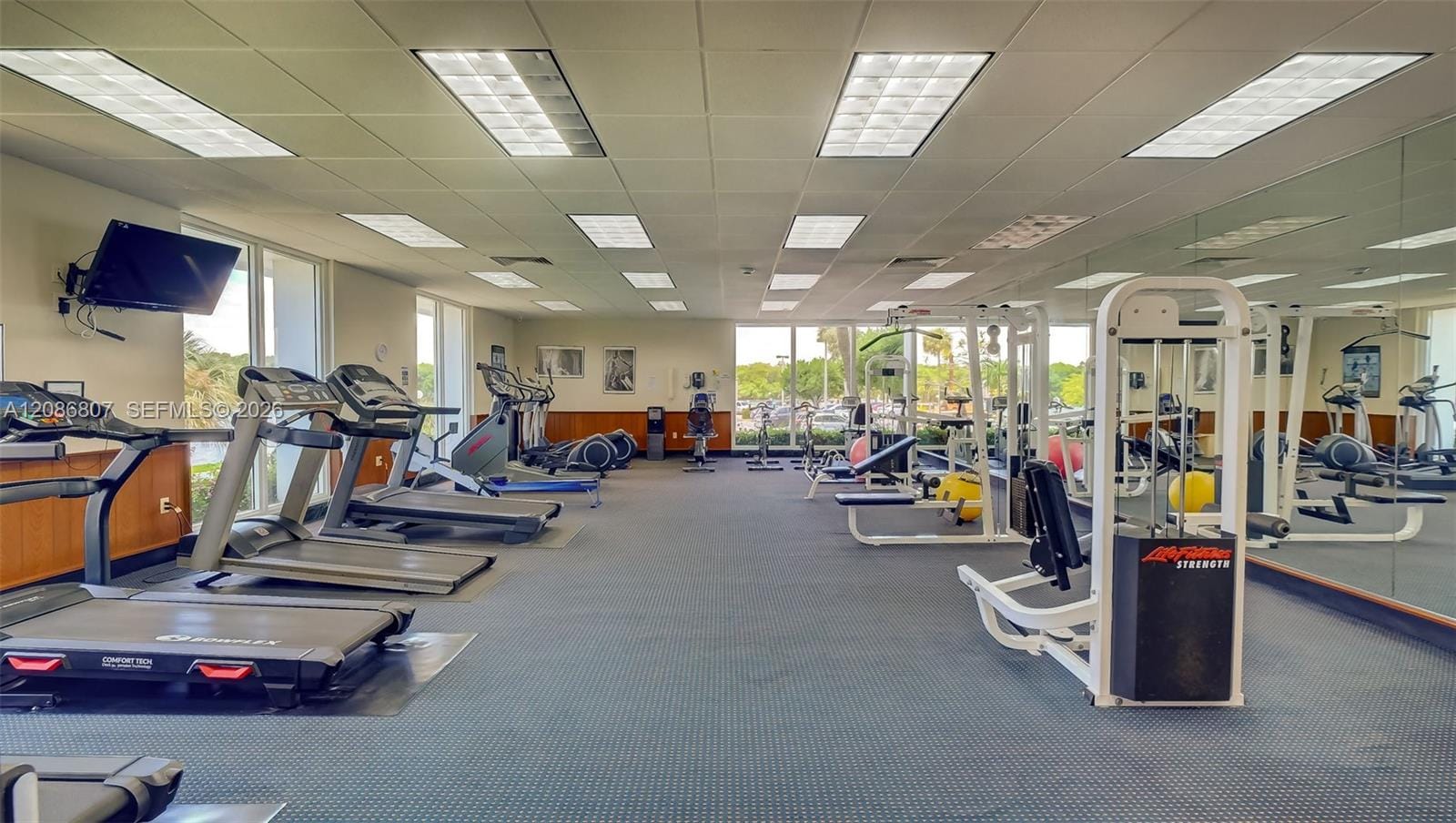 500 Bayview Drive 1420, Sunny Isles Beach, FL 33160 photo 27