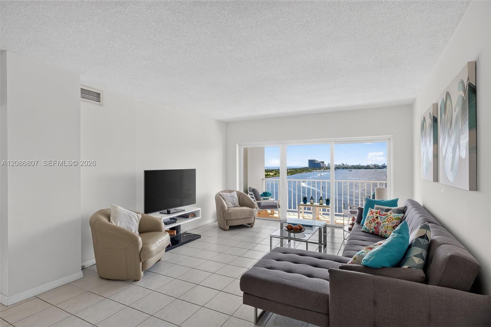 500 Bayview Drive 1420 — photo 10