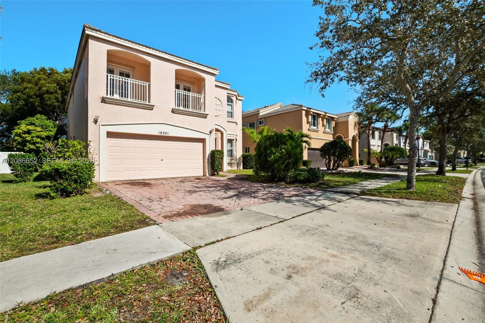 16301 SW 49th Court — photo 2
