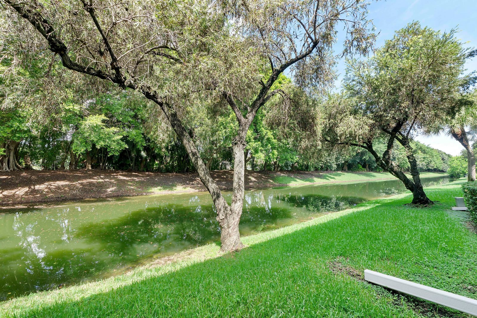 435 LAKEVIEW Drive 104, Weston, FL 33326 photo 15