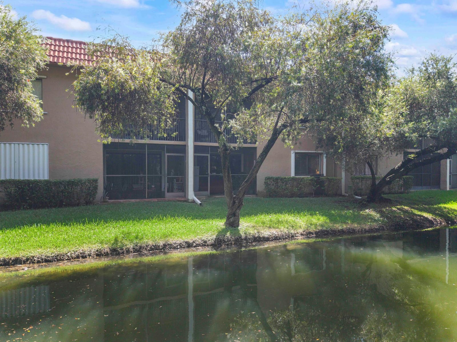 435 LAKEVIEW Drive 104, Weston, FL 33326 photo 17