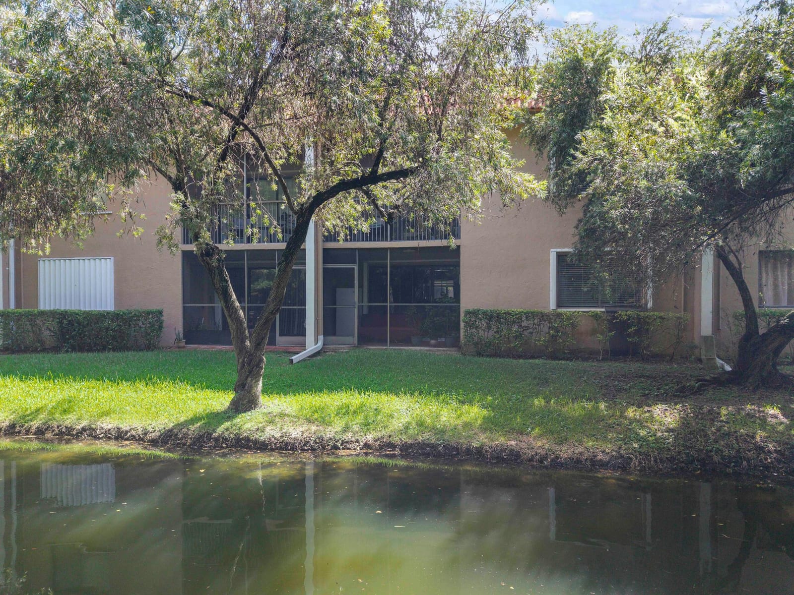 435 LAKEVIEW Drive 104, Weston, FL 33326 photo 18