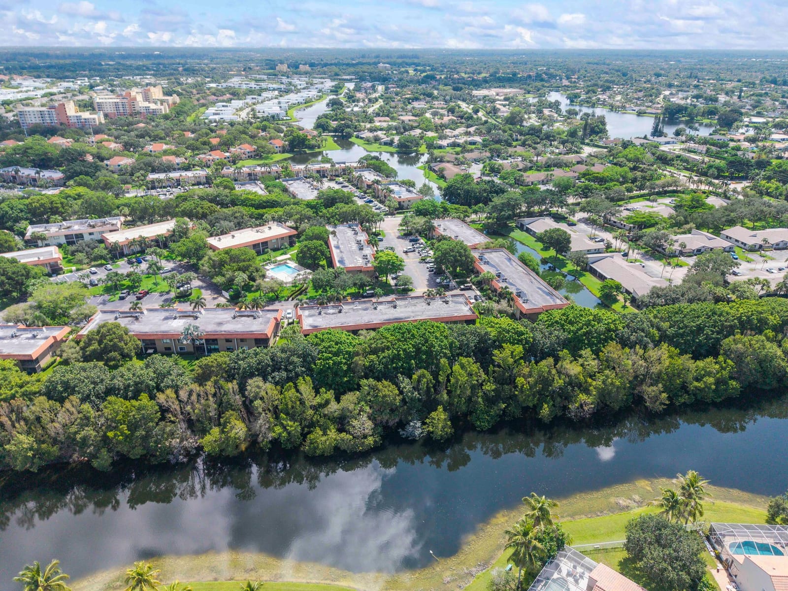 435 LAKEVIEW Drive 104, Weston, FL 33326 photo 27