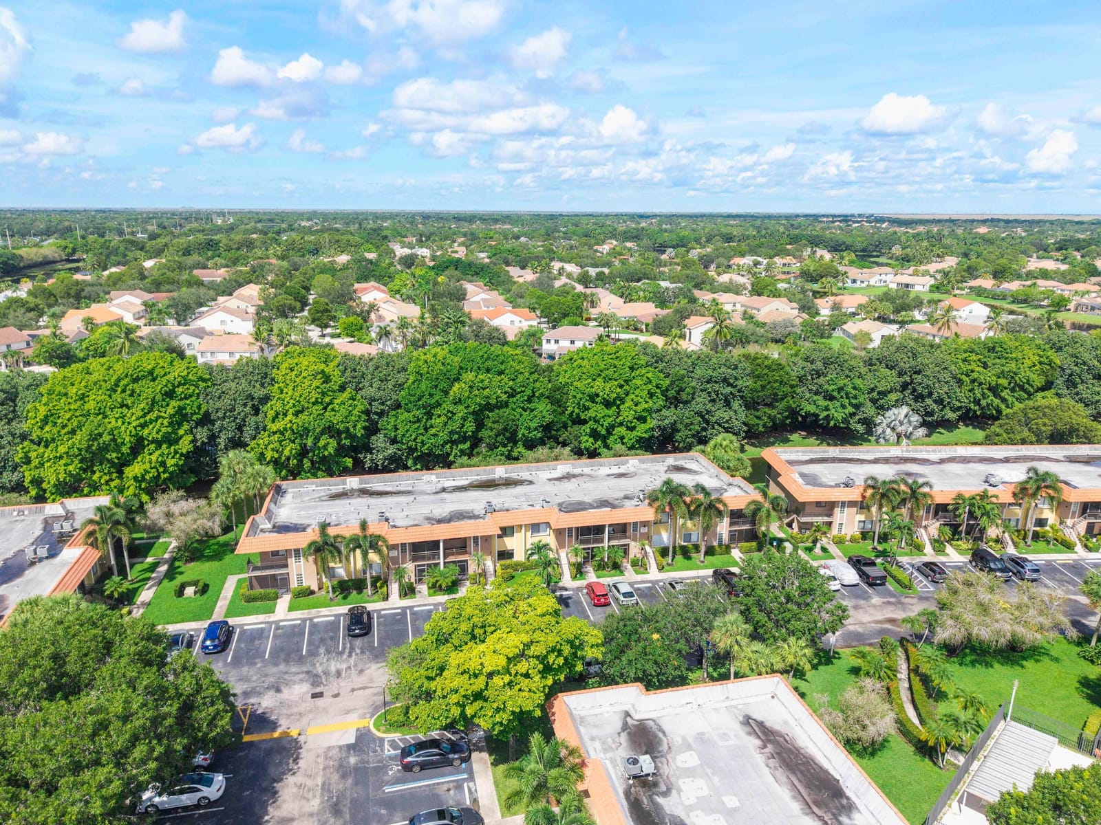 435 LAKEVIEW Drive 104, Weston, FL 33326 photo 30
