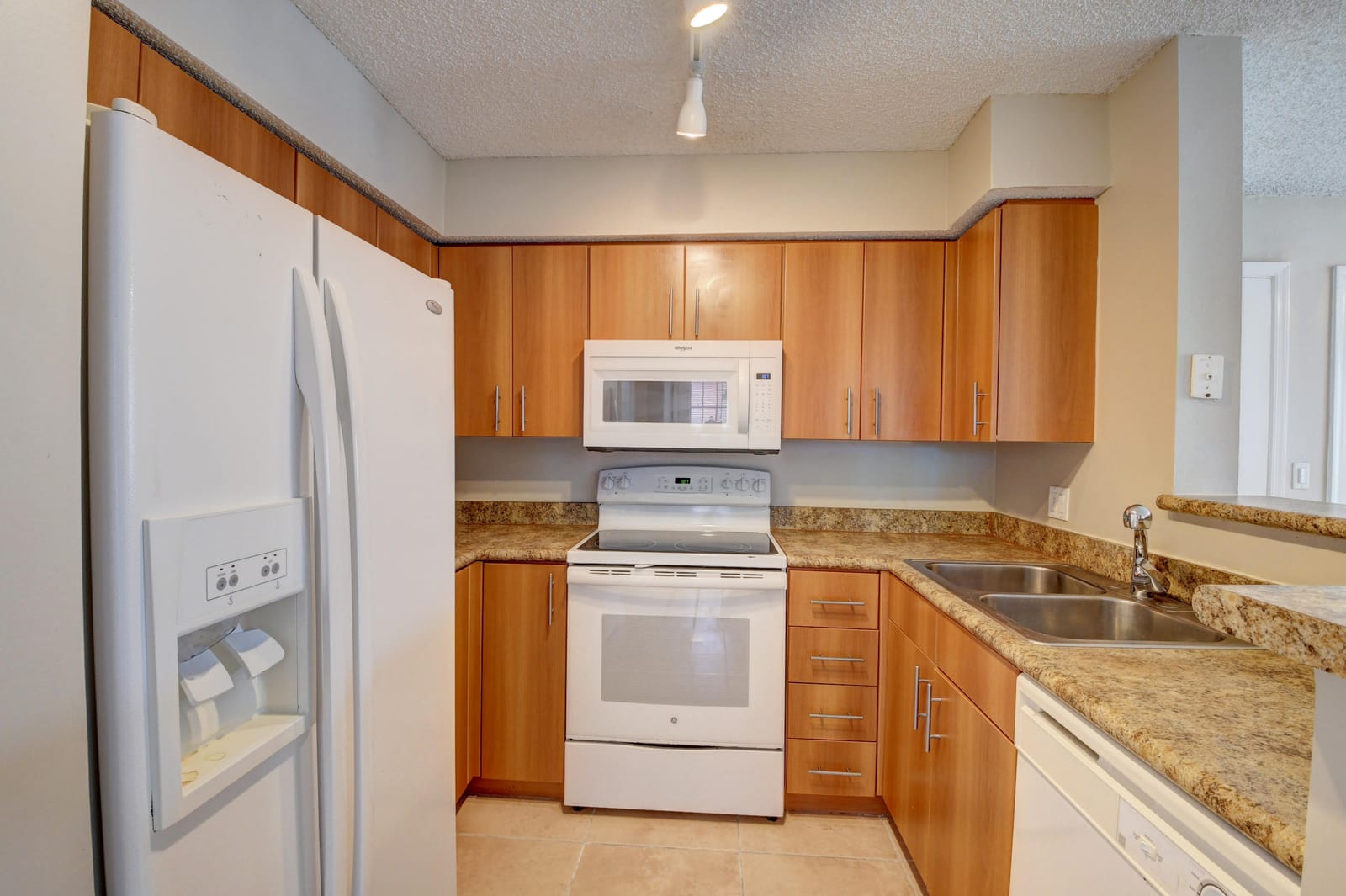 1365 Crystal Way A, Delray Beach, FL 33444 photo 4