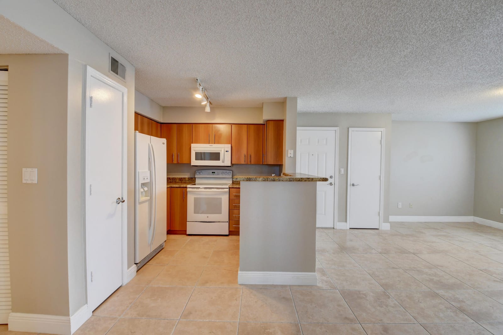1365 Crystal Way A, Delray Beach, FL 33444 photo 5