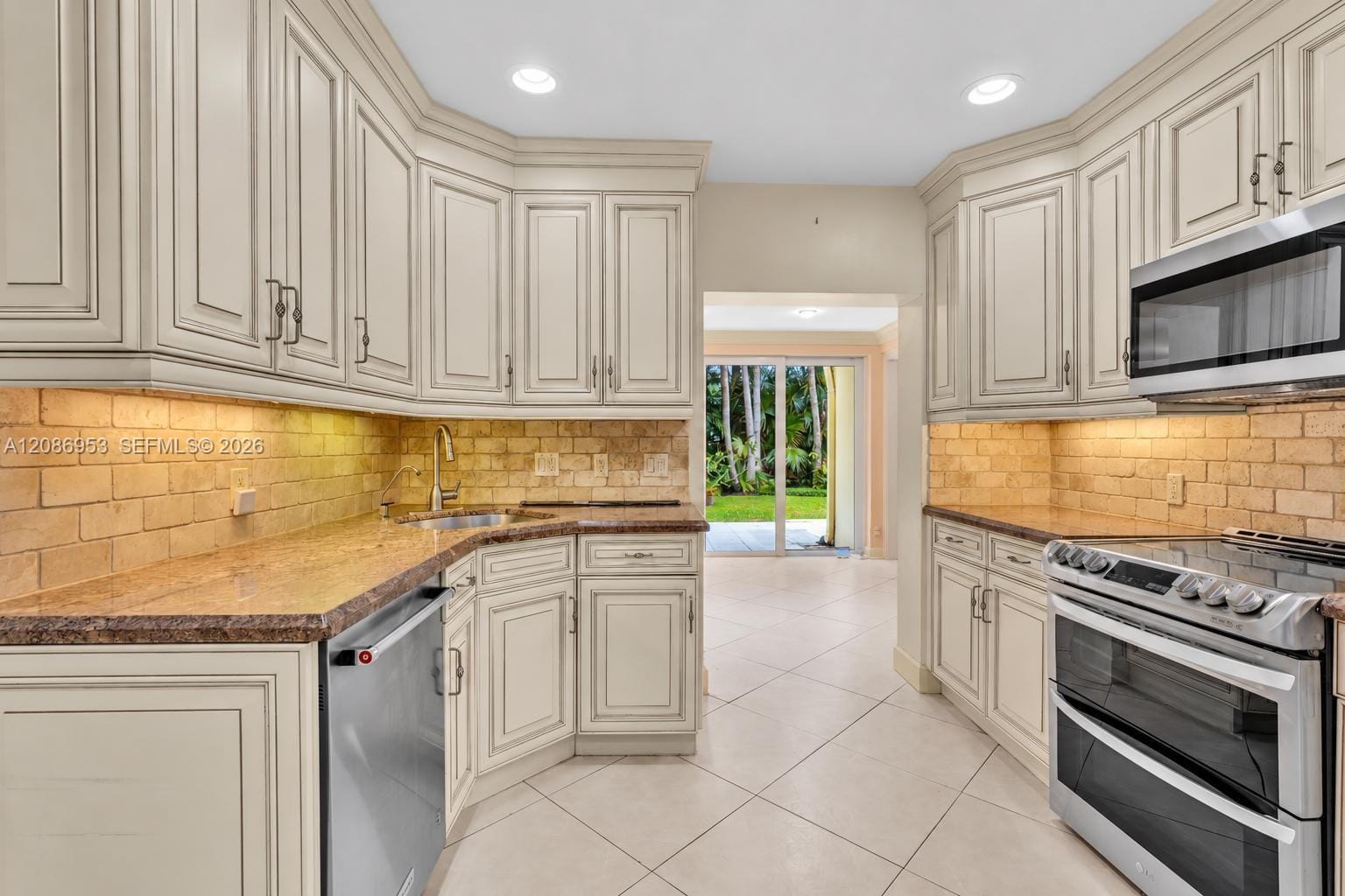 265 Fairview Road, Palm Beach, FL 33480 photo 10