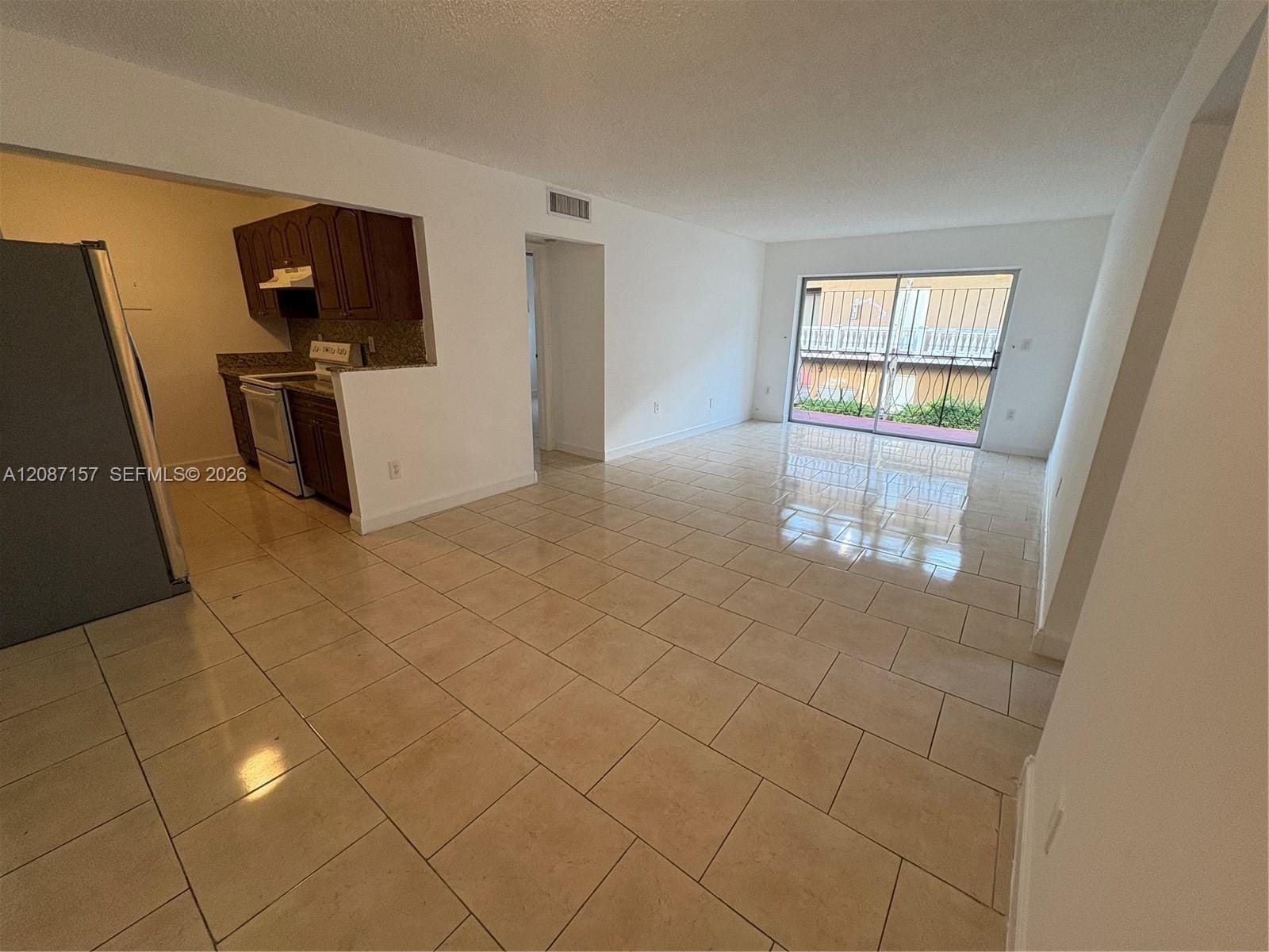 633 S Royal Poinciana Boulevard B218, Miami Springs, FL 33166