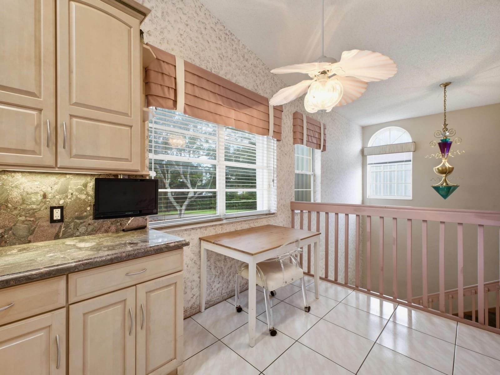 7881 WHISPERING PALMS Drive 202 — photo 10