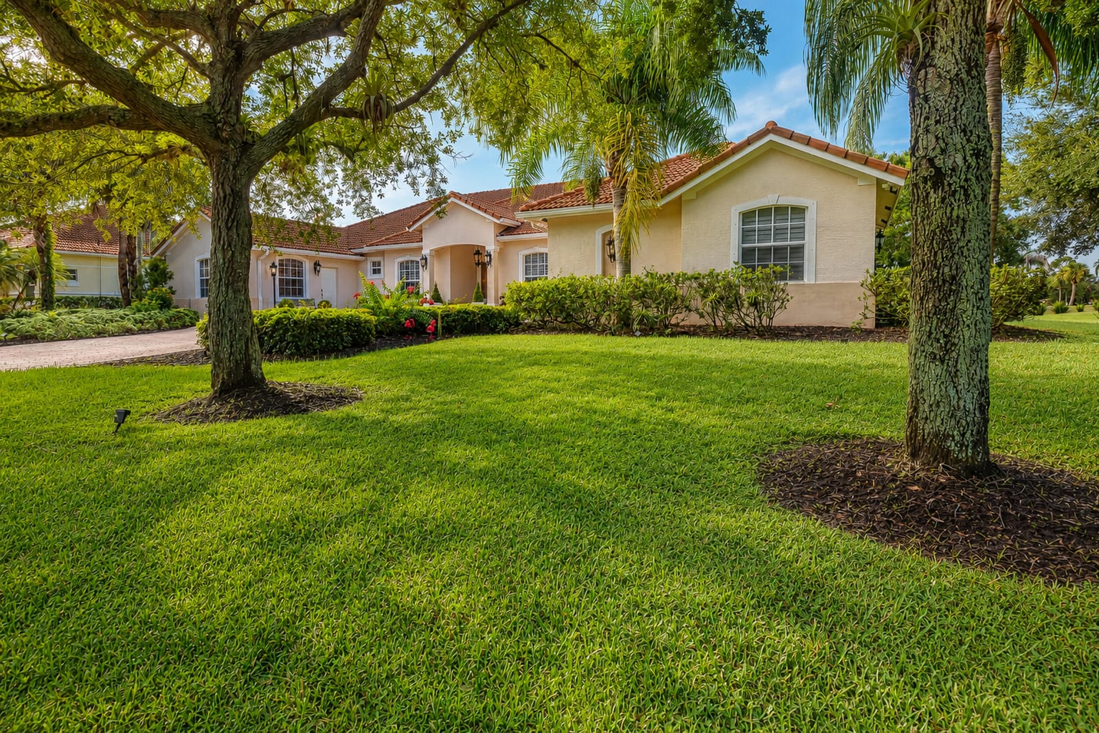 1422 SW Osprey Cove — photo 4