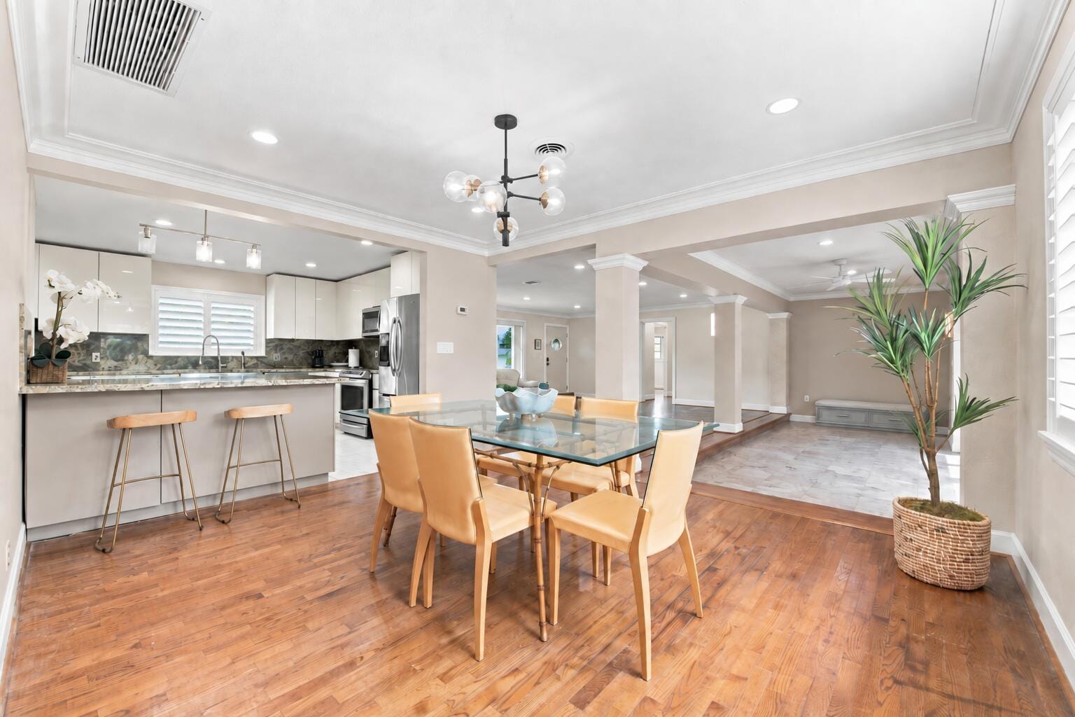 3236 Van Buren Street — photo 9