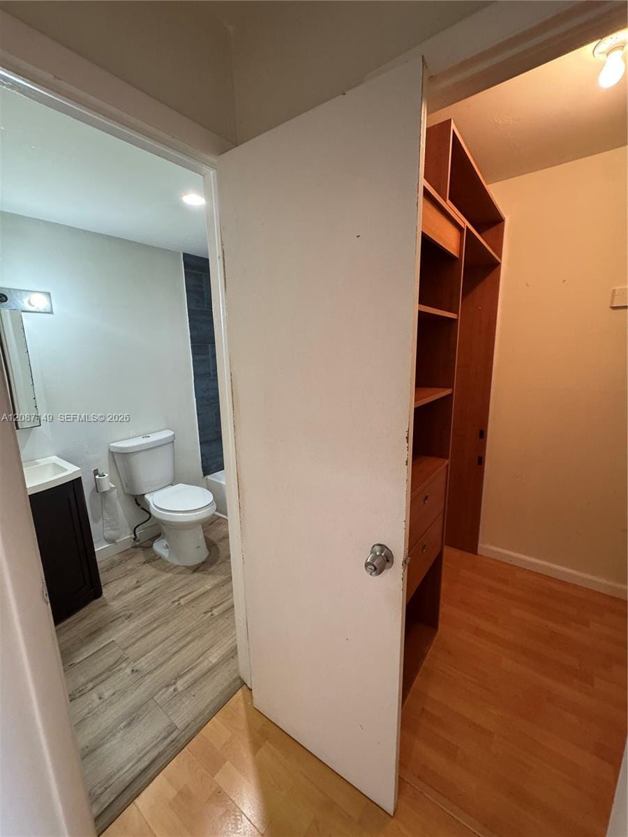 645 NE 121st Street 304, North Miami, FL 33161 photo 10
