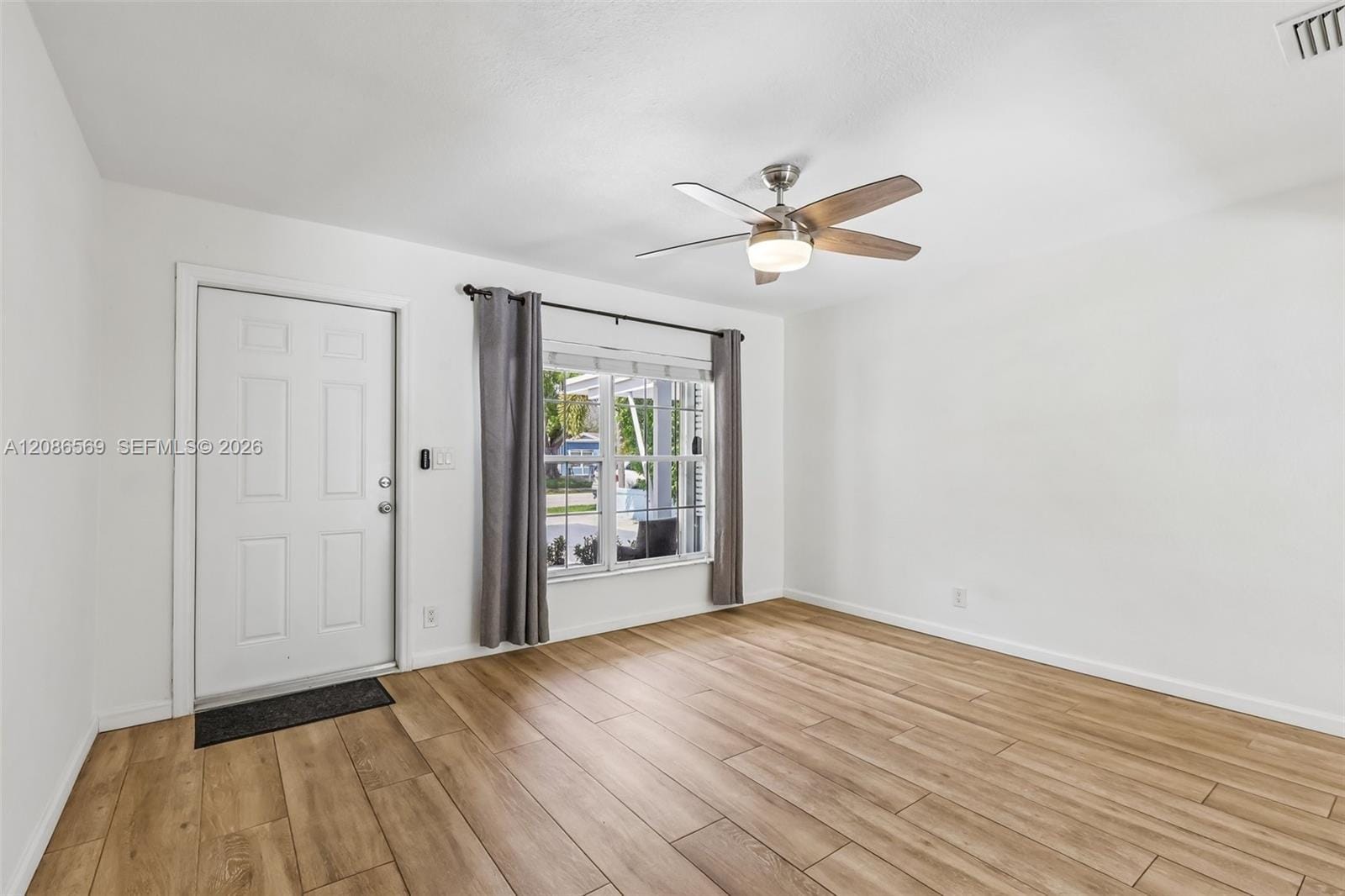 5364 NE 2nd Avenue, Oakland Park, FL 33334 photo 9