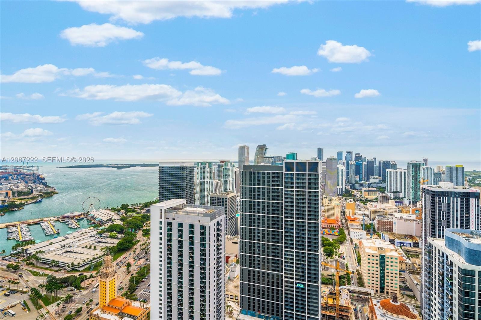 851 NE 1st Avenue 5312, Miami, FL 33132 photo 22