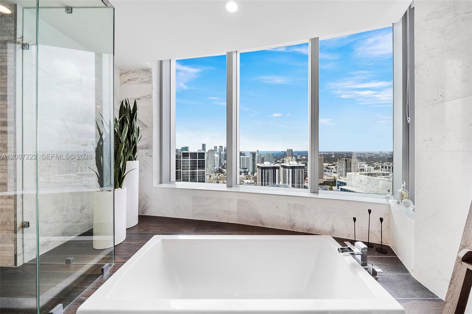 851 NE 1st Avenue 5312, Miami, FL 33132 photo 29