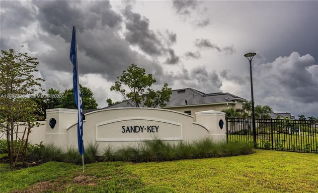 15701 Raveneli Court, Fort Myers, FL 33908