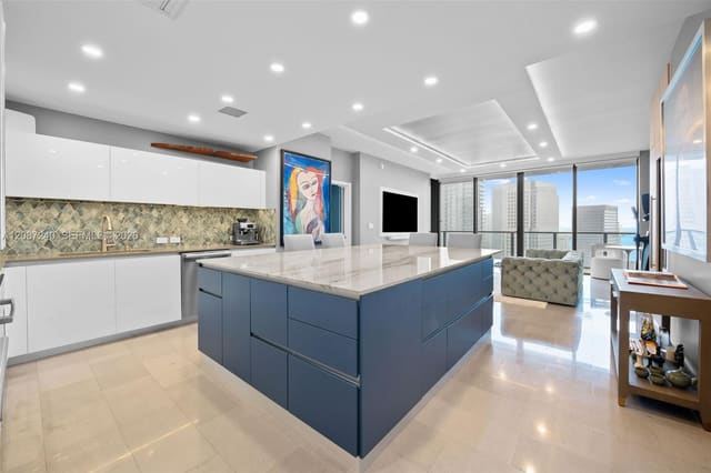 88 SW 7th Street 3107, Rise, Miami, FL