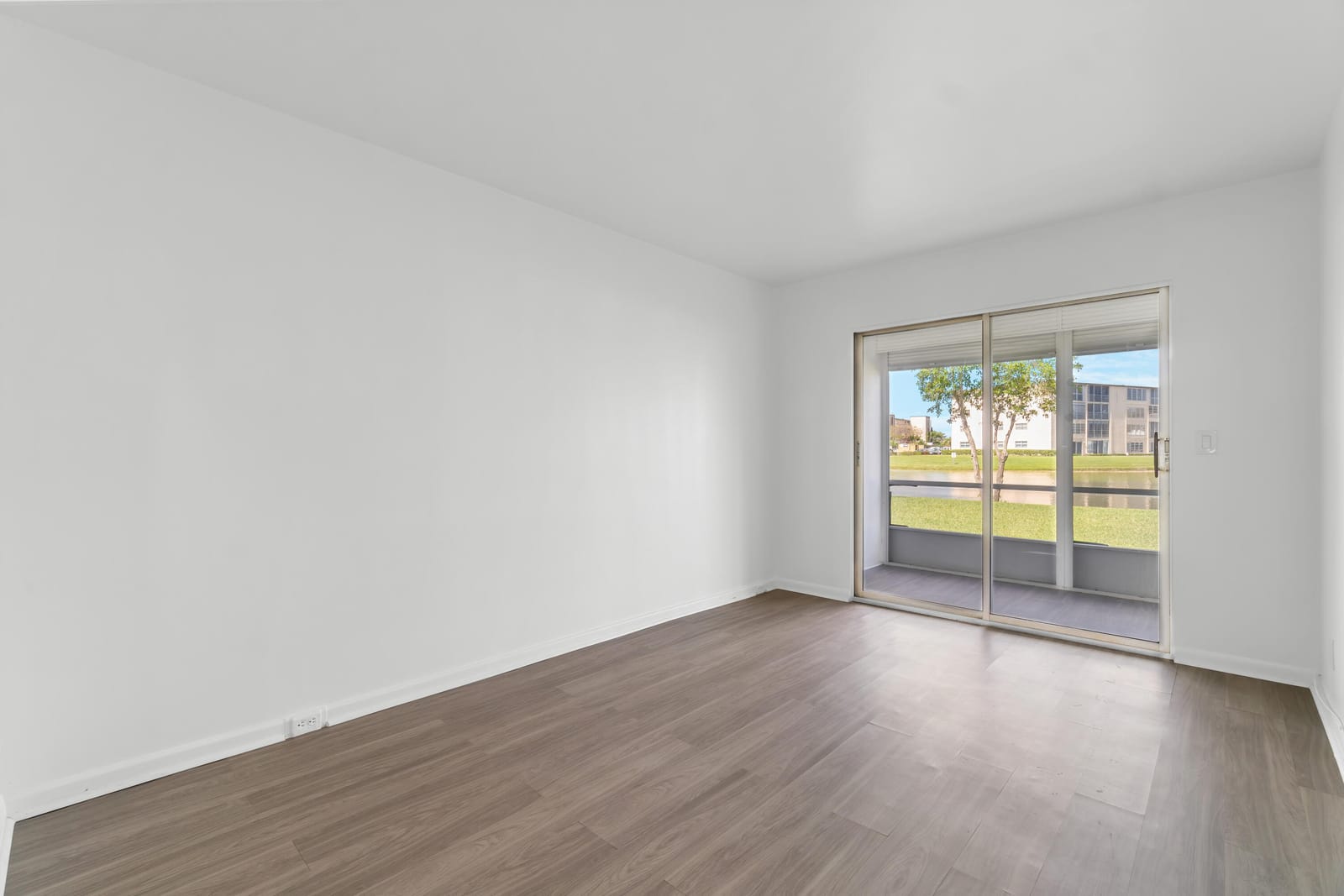 1007 REXFORD A, Boca Raton, FL 33434 photo 8