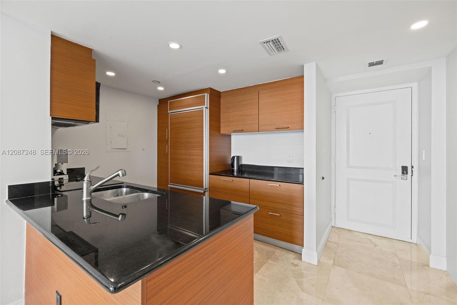 50 Biscayne Boulevard 4405, Miami, FL 33132 photo 10