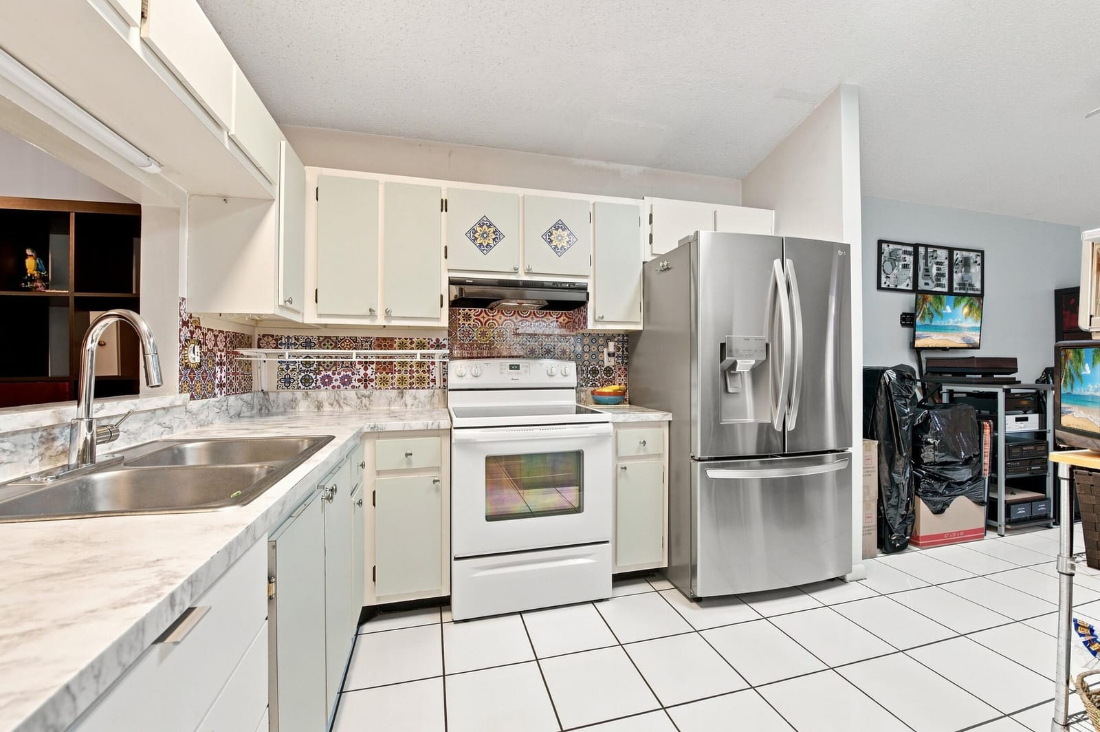 3680 Marlberry Lane, Miramar, FL 33025 photo 8