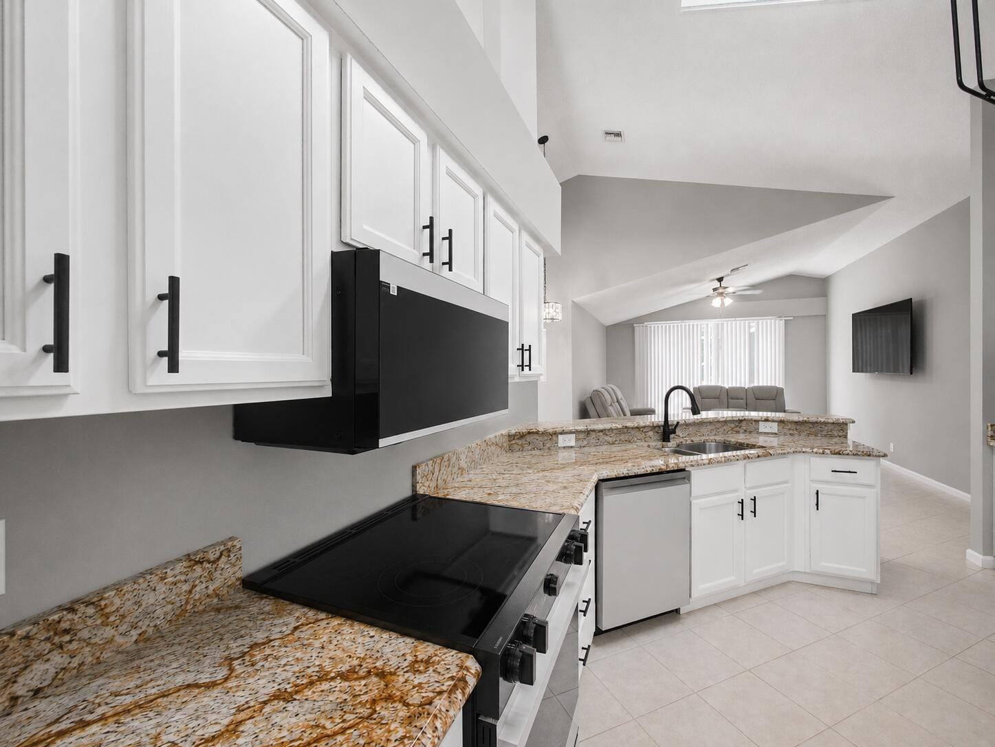 15734 Bent Creek Road — photo 8