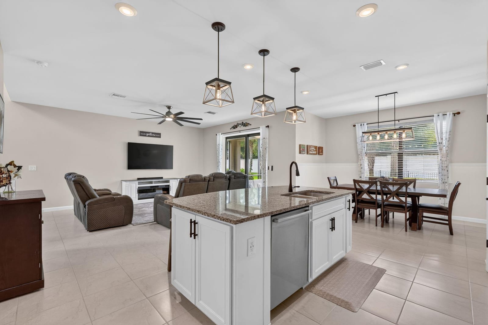 9301 Bramley Terrace, Fort Myers, FL 33967 photo 13