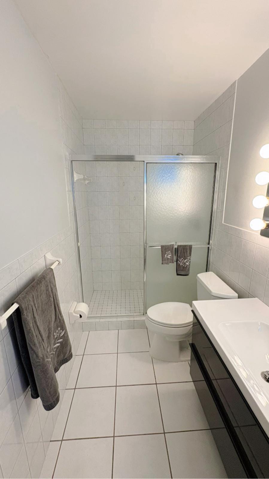 1560 MCKINLEY Street 111W, Hollywood, FL 33020 photo 9