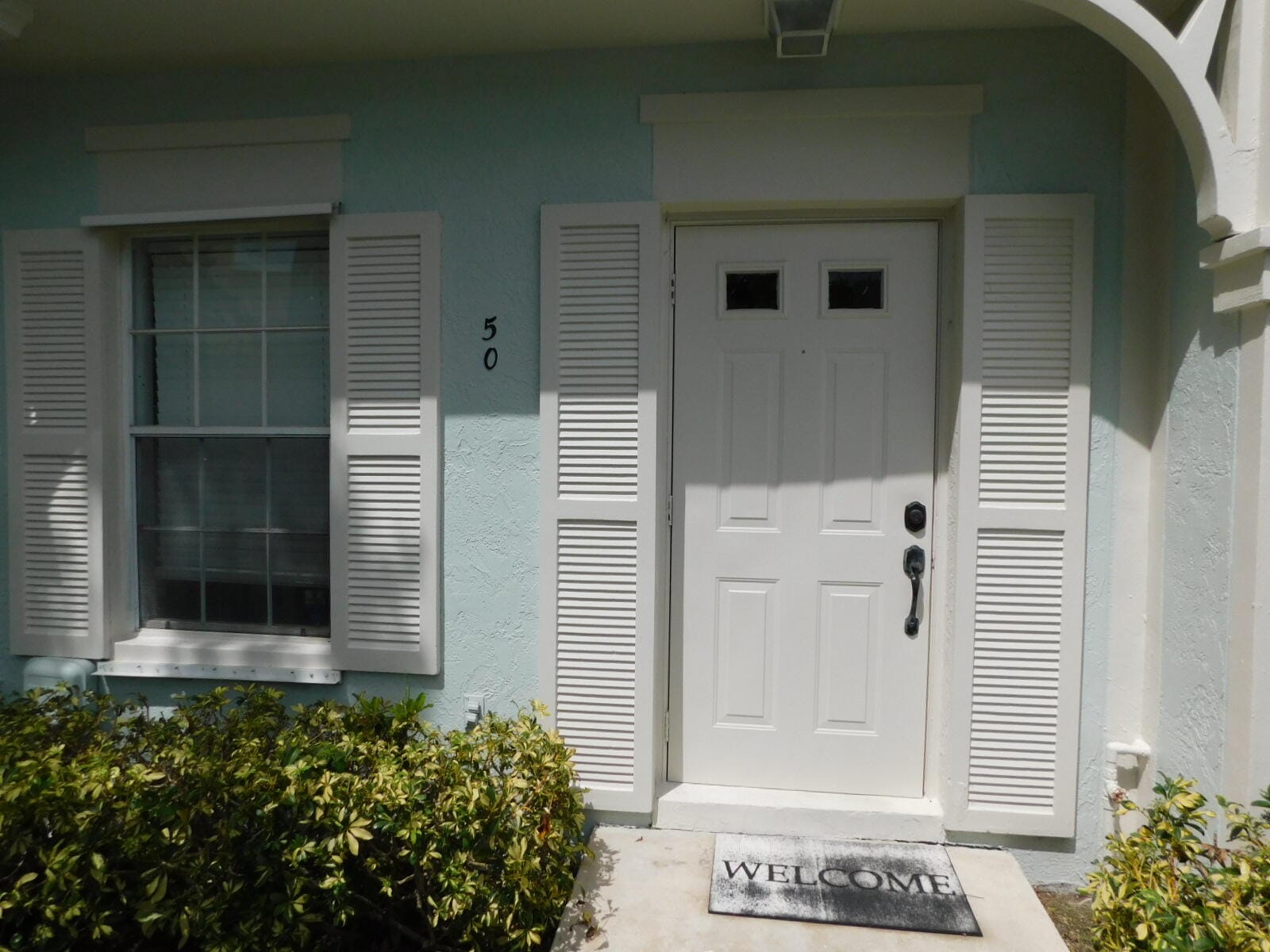 50 Simonton Circle, Weston, FL 33326 photo 2