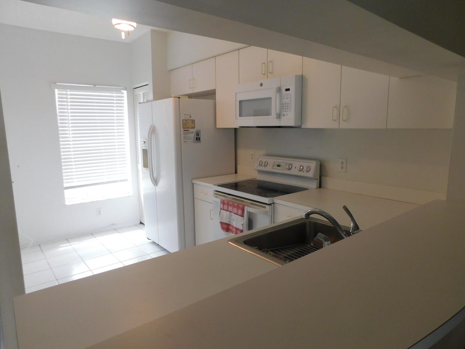 50 Simonton Circle, Weston, FL 33326 photo 4