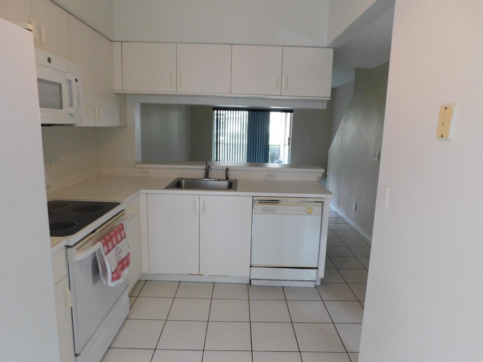 50 Simonton Circle, Weston, FL 33326 photo 7