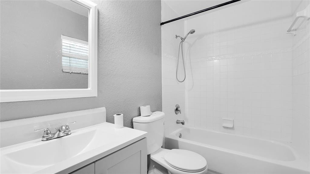 330 Avondale Drive, Pompano Beach, FL 33060 photo 20