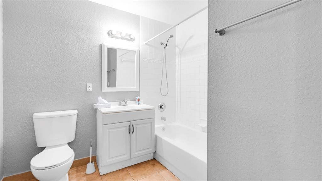 330 Avondale Drive, Pompano Beach, FL 33060 photo 22